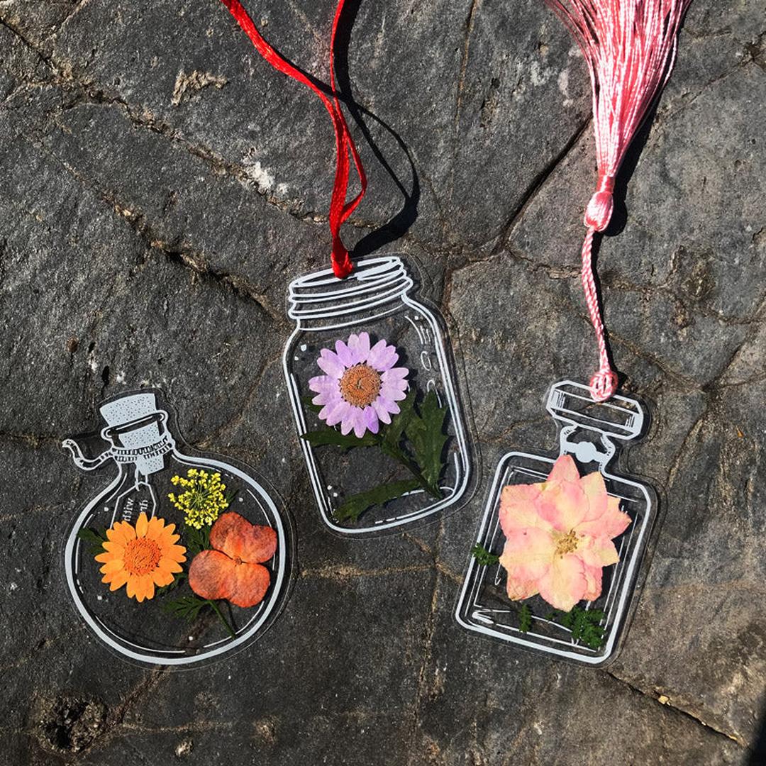 DIY Pressed Flower Bookmark Kit - 30-Piece Collection