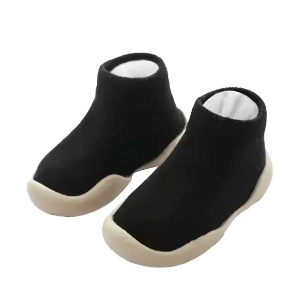Buto Socks – Ultimate flexibility and comfort for toddlers' first steps