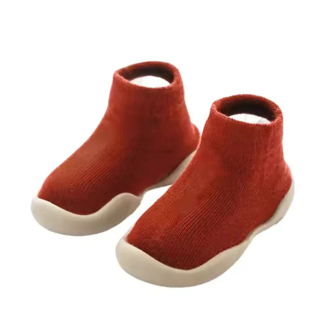 Buto Socks – Ultimate flexibility and comfort for toddlers' first steps