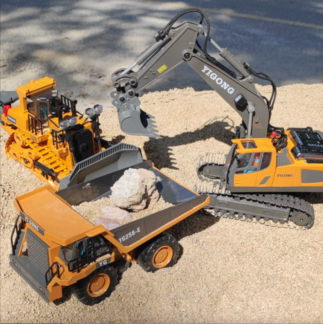 Hydraulically remote-controlled toy car