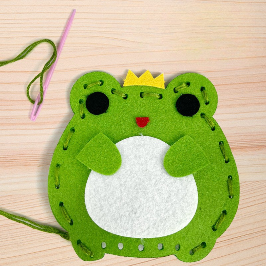 Safe Craft Sewing Kit for Kids with Felt Animal Projects