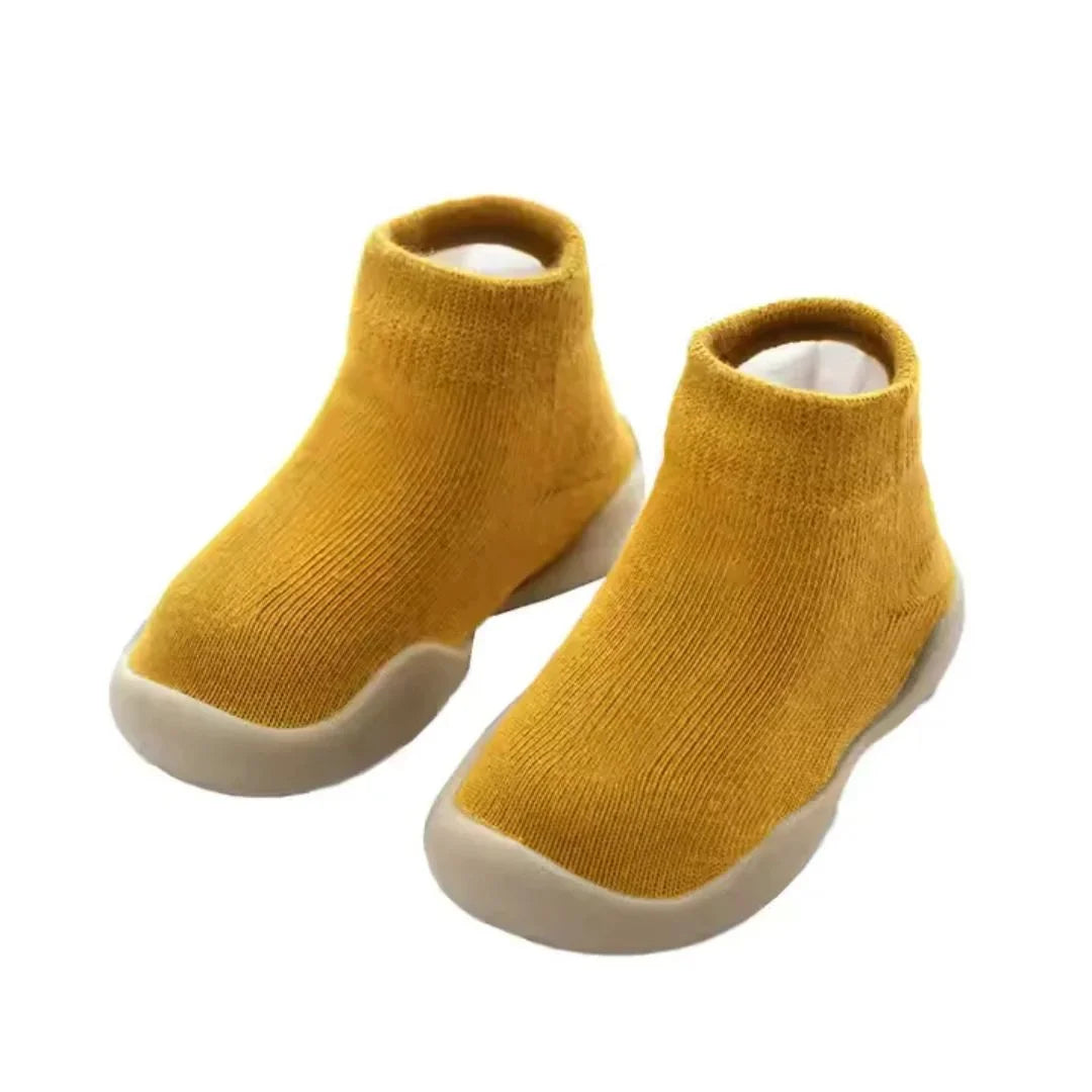 Buto Socks – Ultimate flexibility and comfort for toddlers' first steps